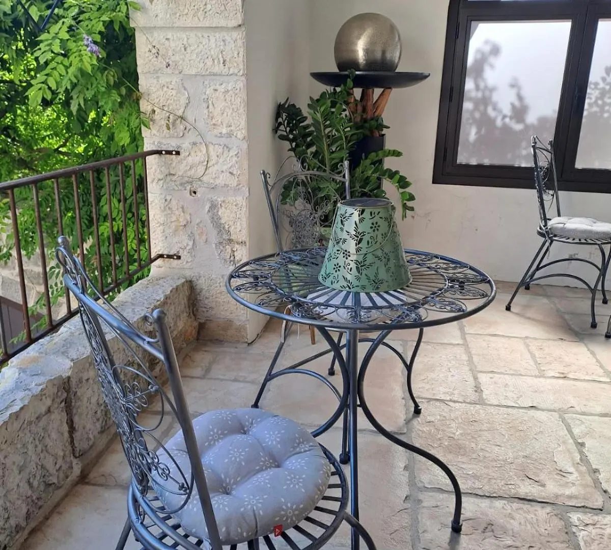L Antre De Pierres - Chambres D'Hotes Et Gites Berrias-et-Casteljau Holiday home