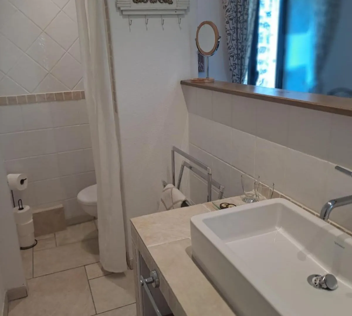 L Antre De Pierres - Chambres D'Hotes Et Gites Berrias-et-Casteljau Holiday home