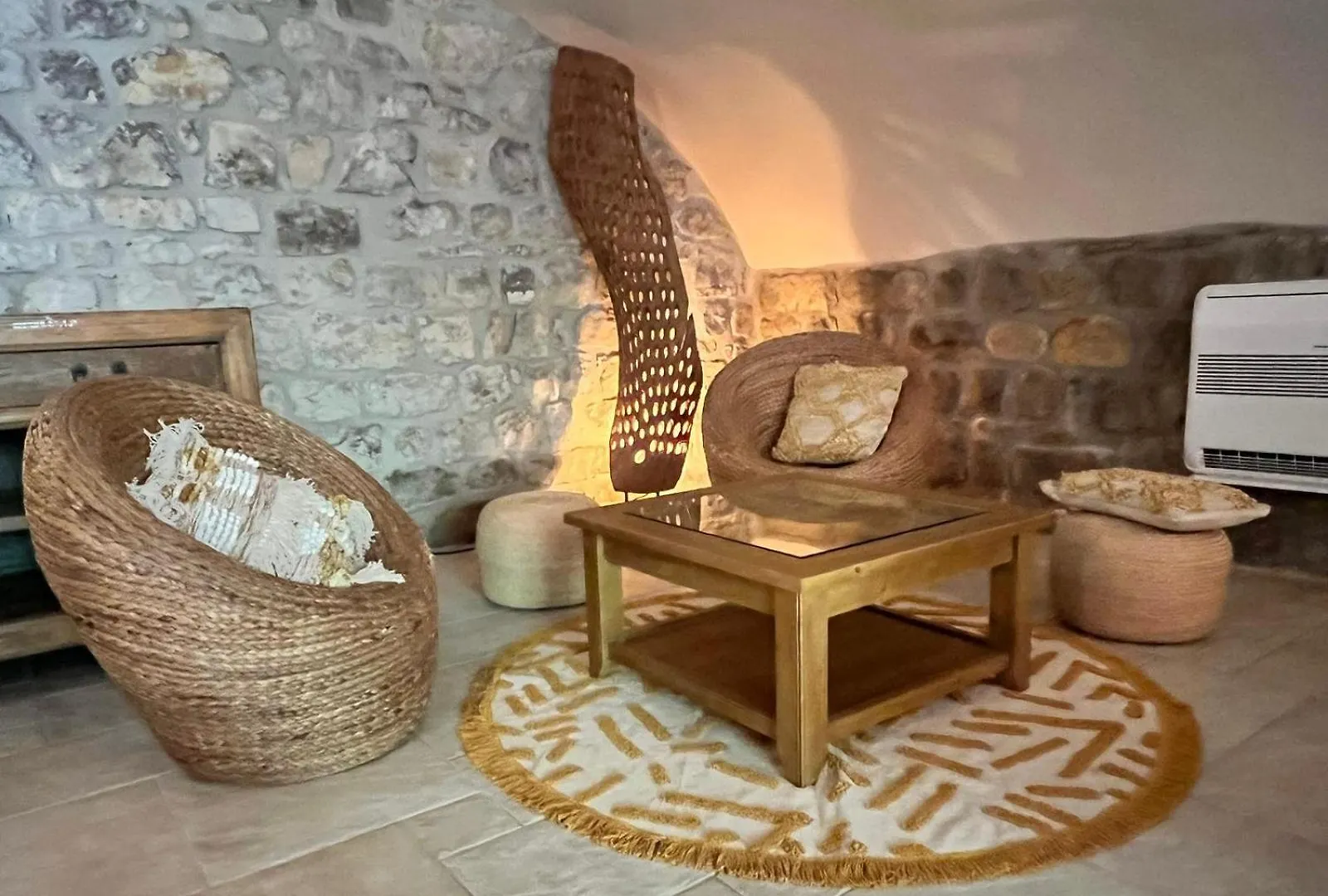 L Antre De Pierres - Chambres D'Hotes Et Gites Berrias-et-Casteljau Holiday home