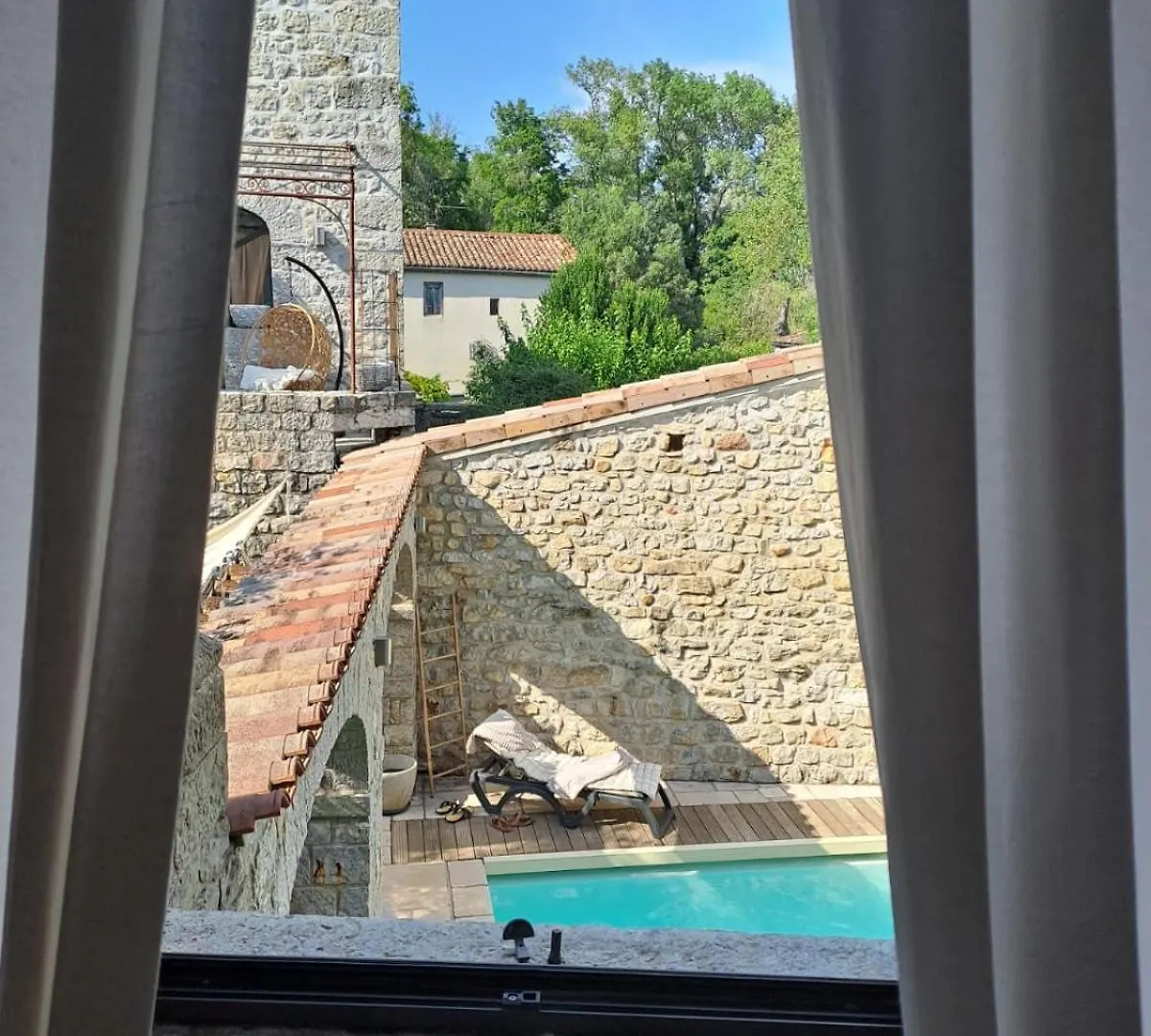 L Antre De Pierres - Chambres D'Hotes Et Gites Berrias-et-Casteljau Holiday home